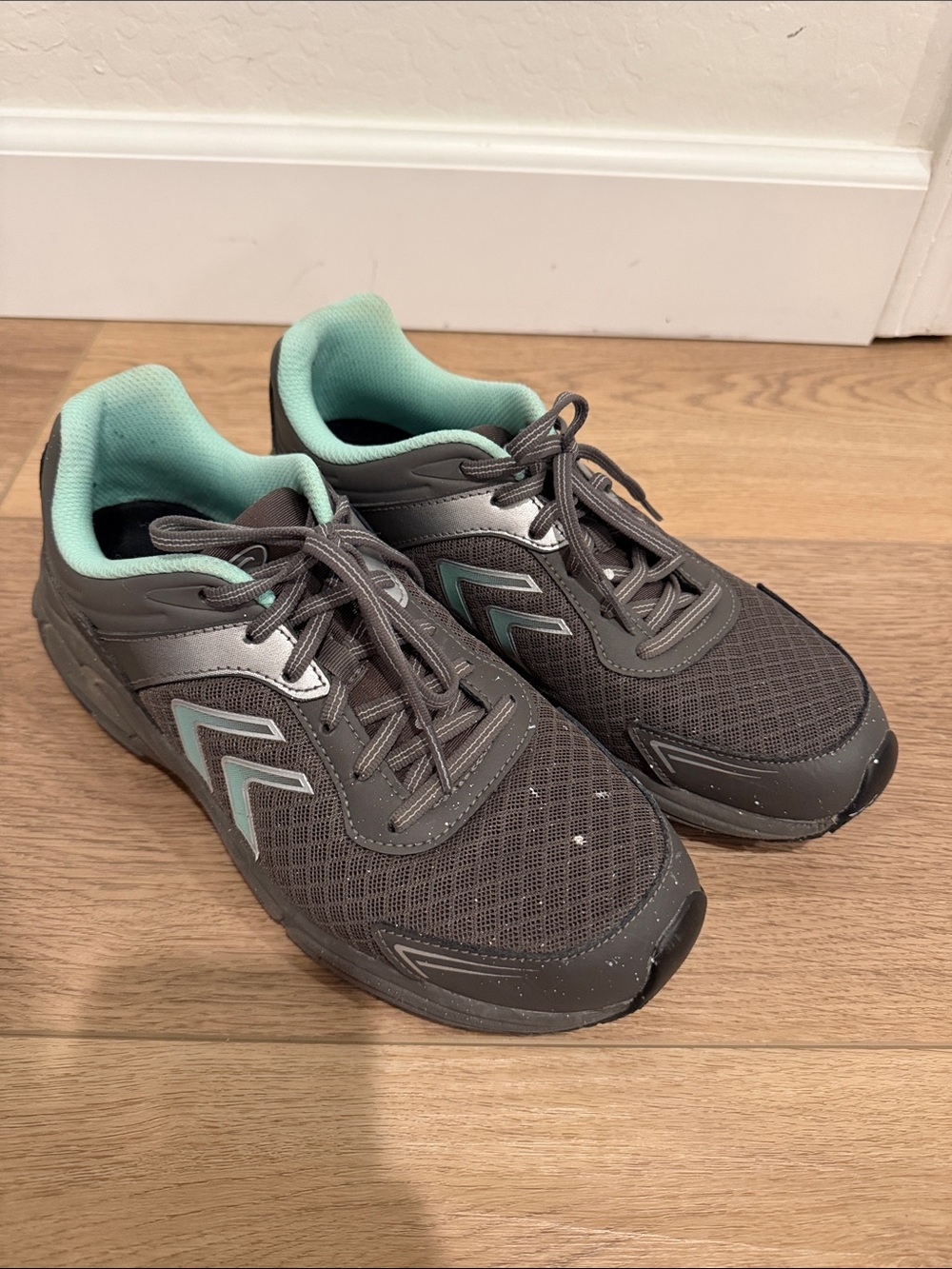 Dr. Scholl's Blaze Work Sneakers Size 9